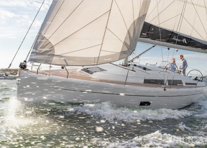 Hanse 345 - Yacht Charter Sailica
