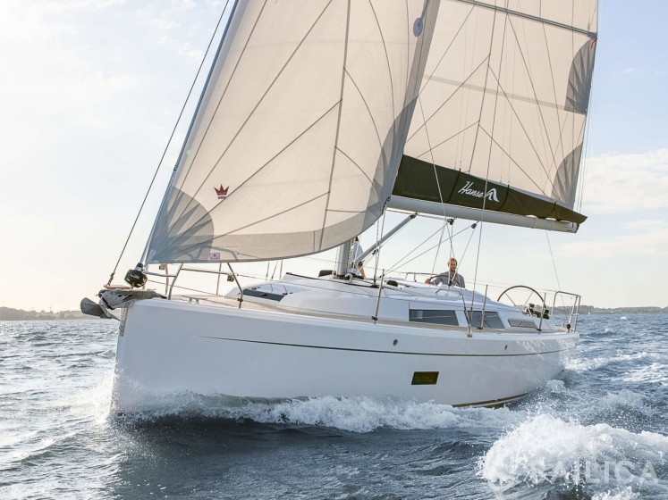 Hanse 345 - Yacht Charter Sailica