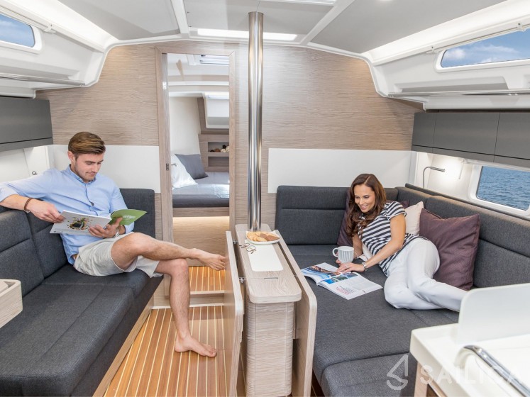 Hanse 388 - Yacht Charter Sailica