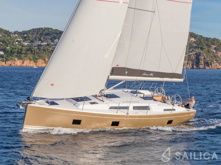 Hanse 418 - Yacht Charter Sailica