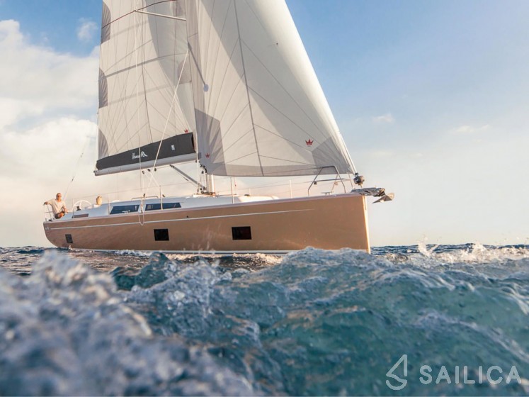Hanse 418 - Yacht Charter Sailica