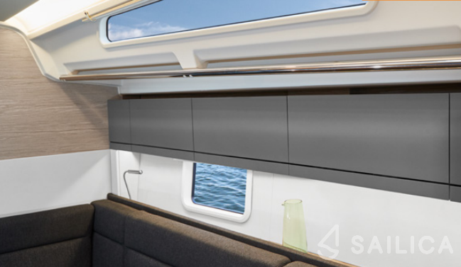 Hanse 415 - Yacht Charter Sailica