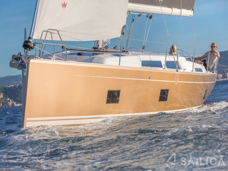 Hanse 415 - Yacht Charter Sailica