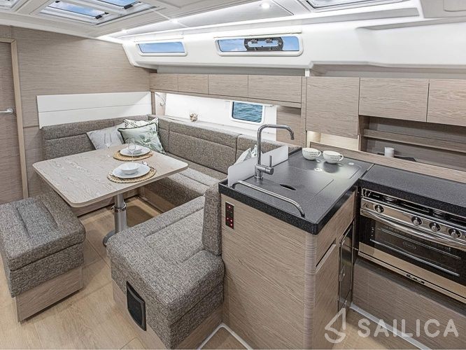 Hanse 458 - Yacht Charter Sailica