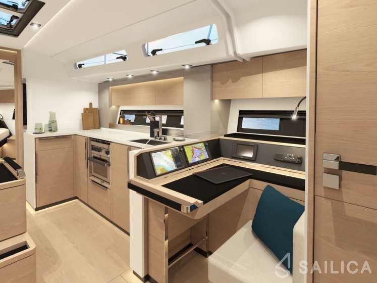 Hanse 460 - Yacht Charter Sailica