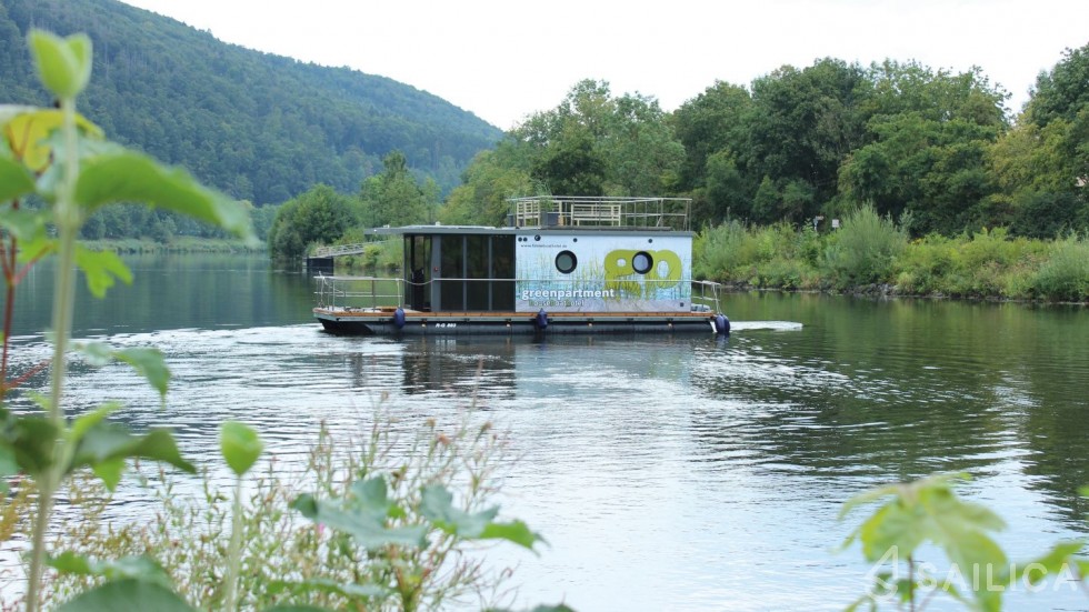 Houseboat Greenpartment - Yacht Charter Sailica