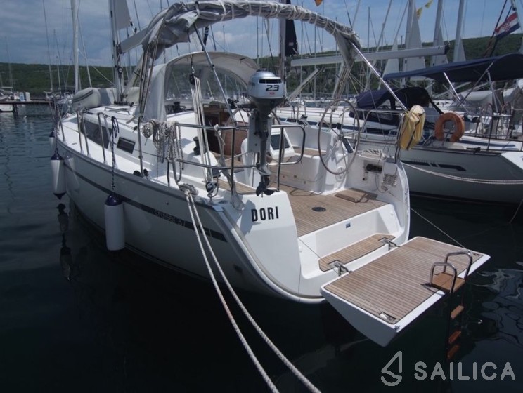 Bavaria 37 Cruiser - Yacht Charter Sailica