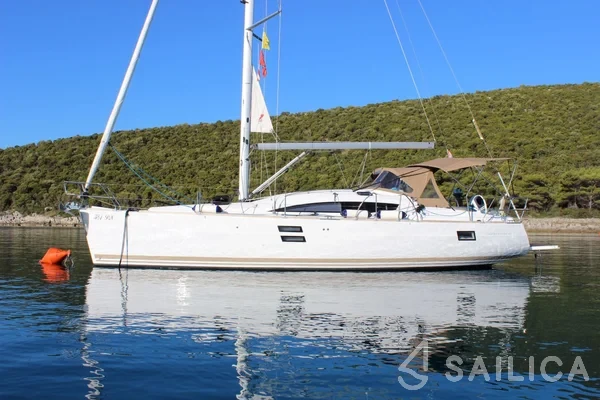 Elan 40 Impression - Yacht Charter Sailica