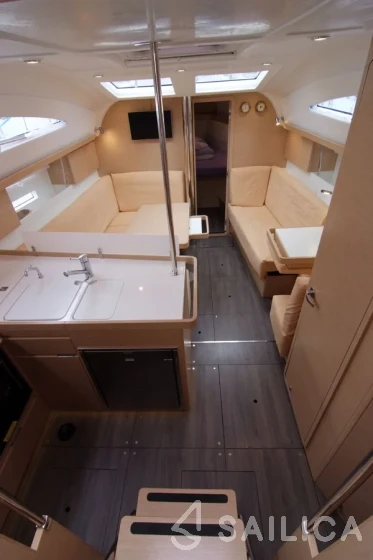 Elan 40 Impression - Yacht Charter Sailica
