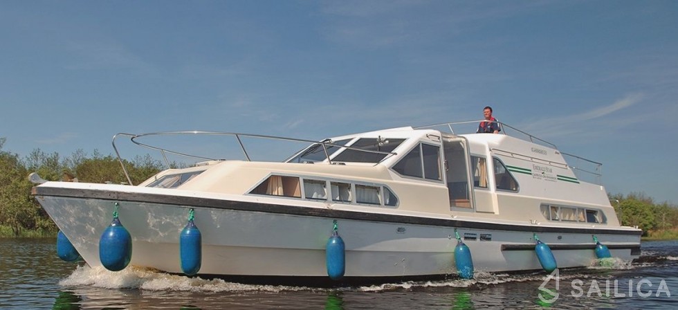 Le Boat Classique - Yacht Charter Sailica