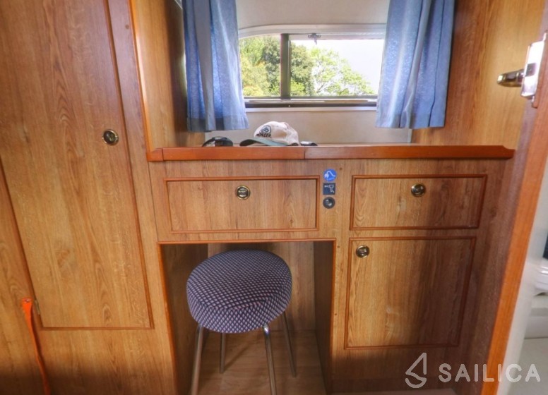 Le Boat Clipper - Yacht Charter Sailica