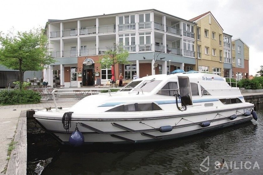 Le Boat Clipper - Yacht Charter Sailica