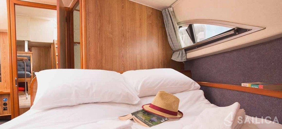 Le Boat Clipper - Yacht Charter Sailica