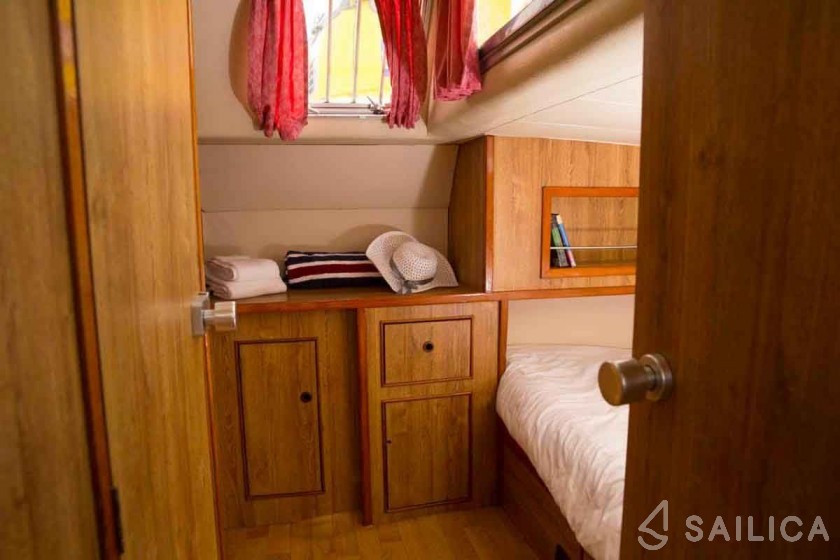 Le Boat Consul - Yacht Charter Sailica