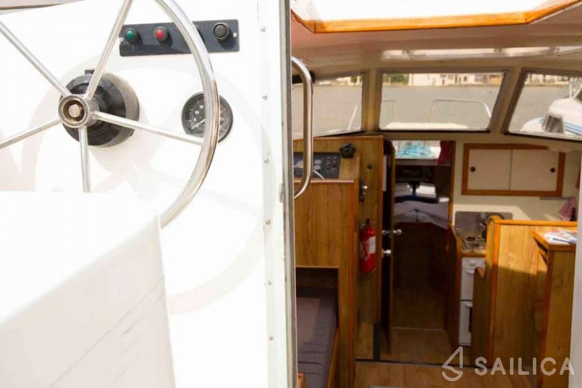 Le Boat Consul - Yacht Charter Sailica