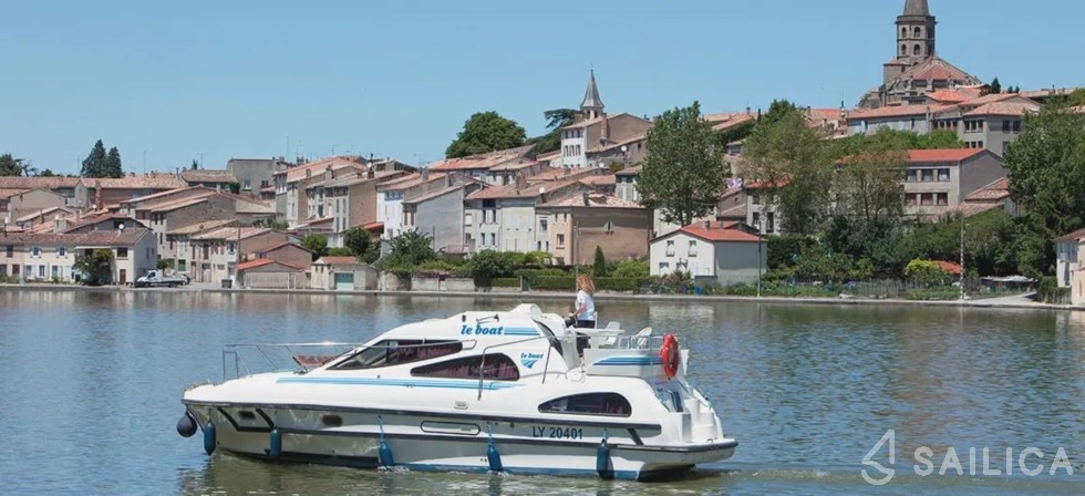 Le Boat Consul - Yacht Charter Sailica