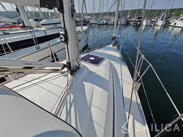 Bavaria 30 Cruiser - Yacht Charter Sailica