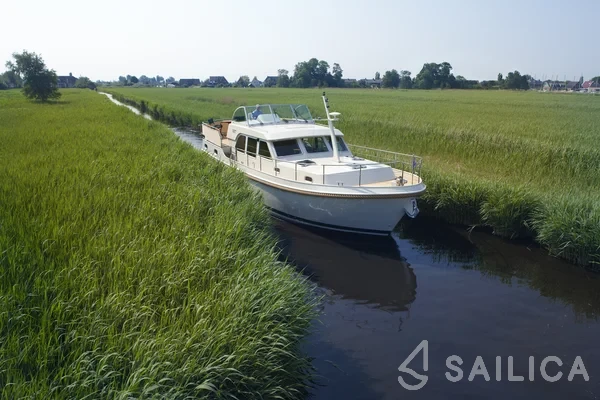 Grand Sturdy 40.9 AC - Yacht Charter Sailica