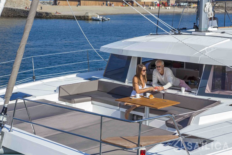 Bali 4.5 - Yacht Charter Sailica
