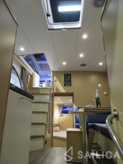 Schulz 37 - Yacht Charter Sailica