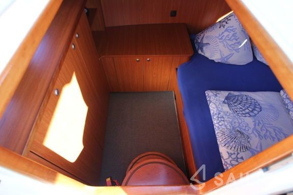 Succes Marco 860 AK - Yacht Charter Sailica