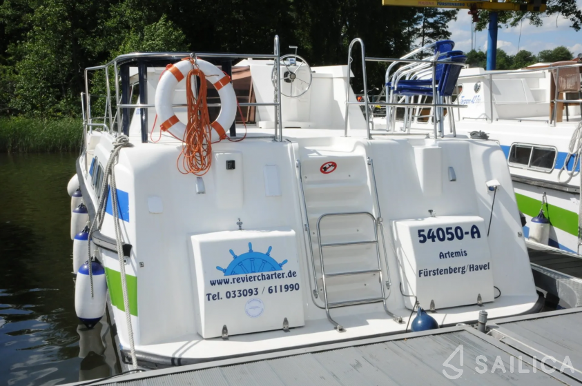 Tarpon 37 - Yacht Charter Sailica