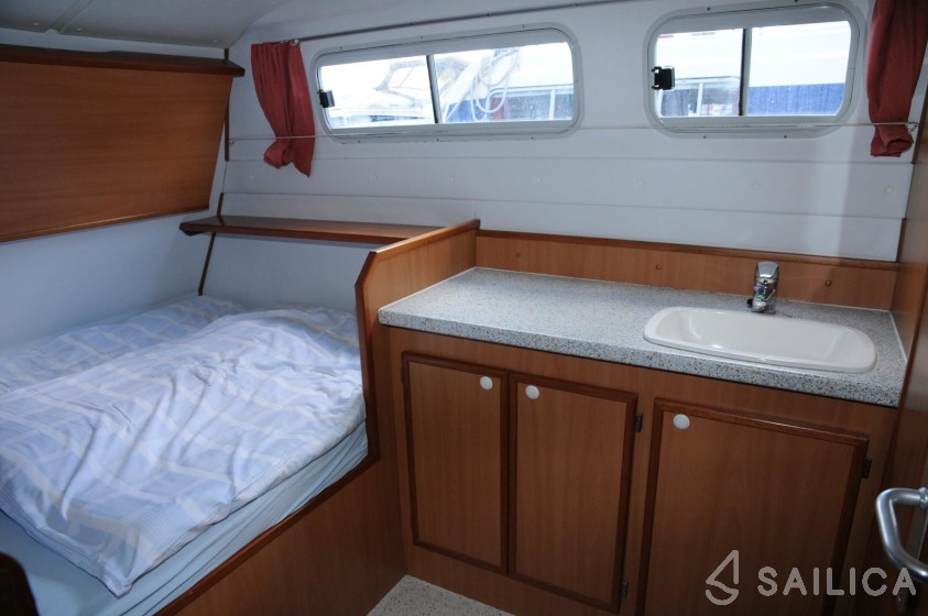 Tarpon 37 - Yacht Charter Sailica