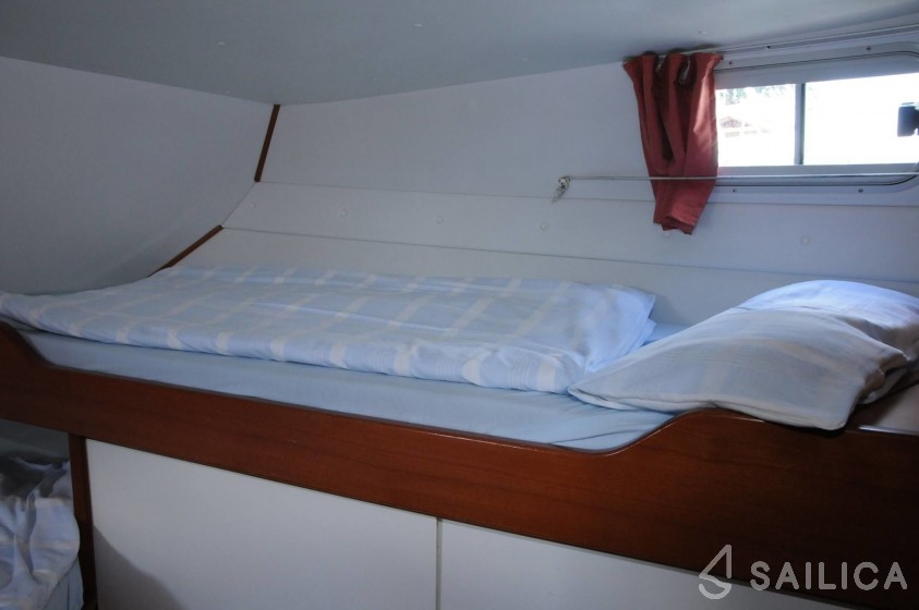 Tarpon 37 - Yacht Charter Sailica