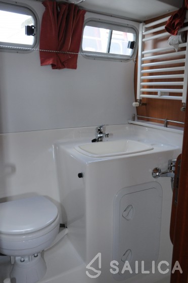 Tarpon 37 - Yacht Charter Sailica