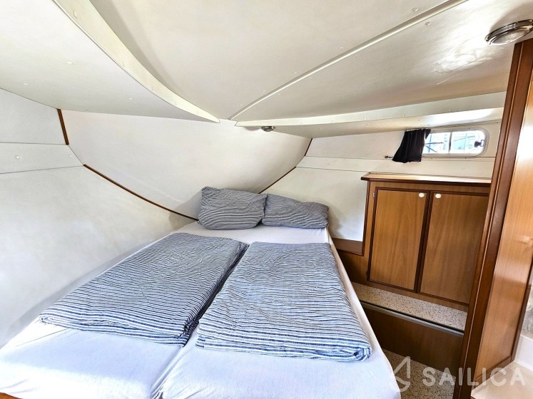 Tarpon 37 - Yacht Charter Sailica