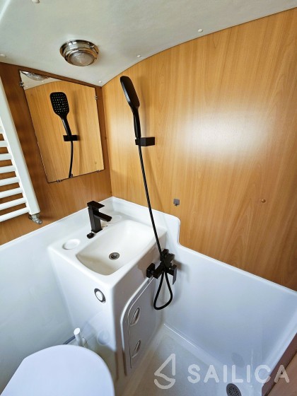 Tarpon 37 - Yacht Charter Sailica