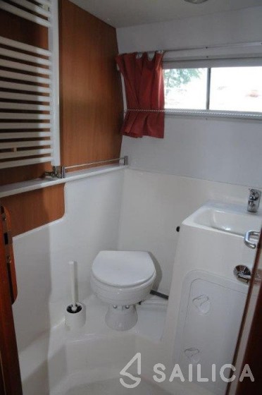 Tarpon 42 - Yacht Charter Sailica