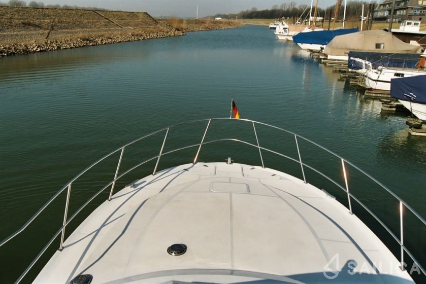 Tarpon 42 - Yacht Charter Sailica