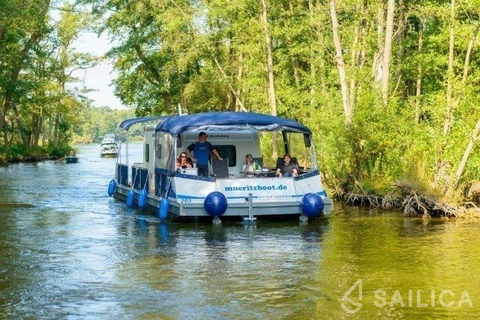 Technus Water Camper 1200 - Yacht Charter Sailica