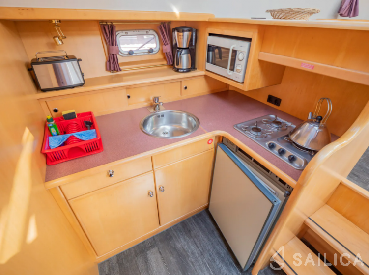 Vacance 1200 - Yacht Charter Sailica