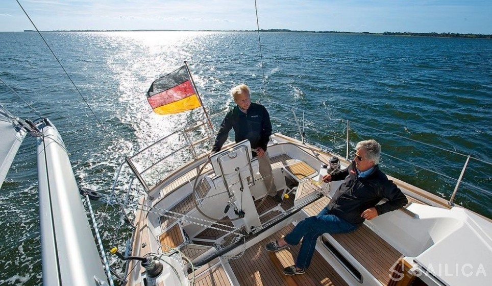 Vilm 41 CR - Yacht Charter Sailica