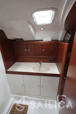 Vilm 41 CR - Yacht Charter Sailica