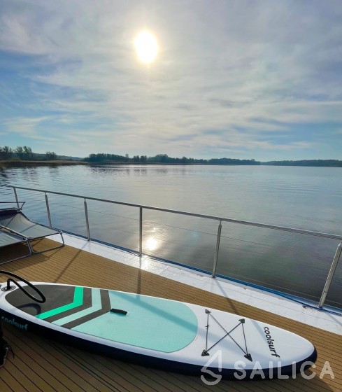 WOMA D13 - Yacht Charter Sailica