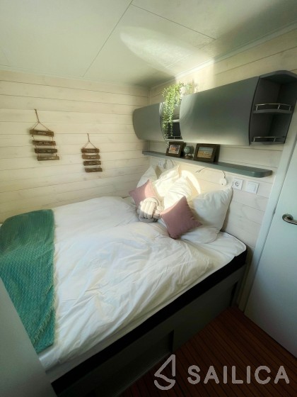 WOMA D13 - Yacht Charter Sailica