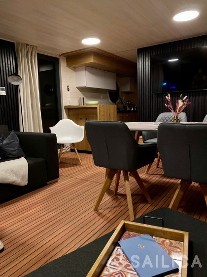 WOMA D13 - Yacht Charter Sailica