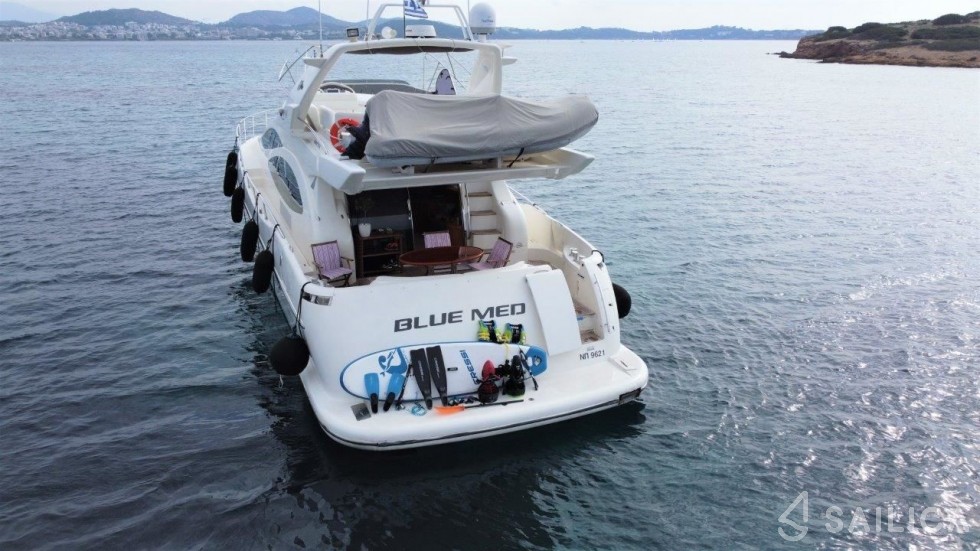 Azimut 68 - Yacht Charter Sailica