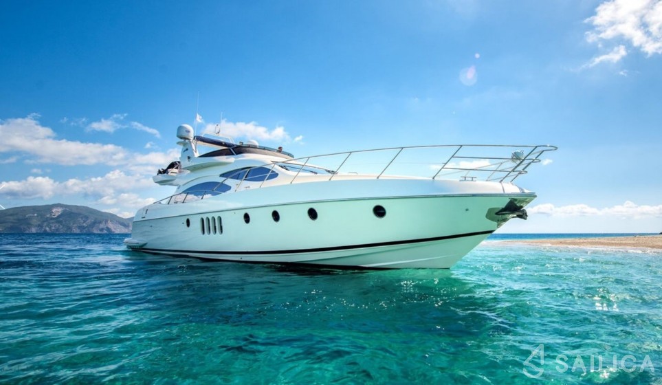 Azimut 68 - Yacht Charter Sailica