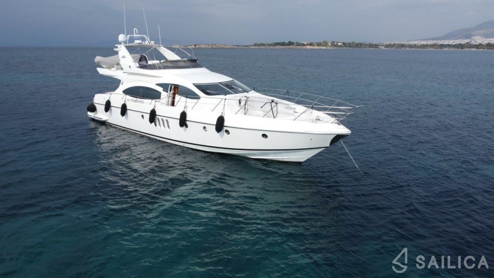 Azimut 68 - Yacht Charter Sailica