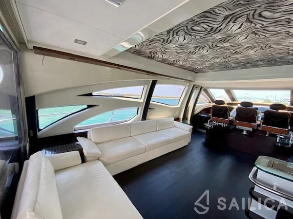 Azimut 86 - Yacht Charter Sailica