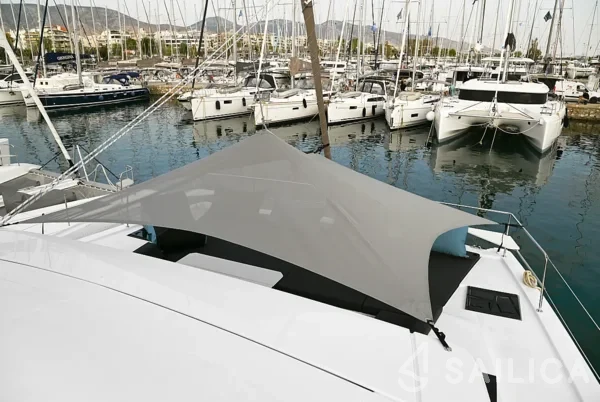 Bali 4.6 - Yacht Charter Sailica