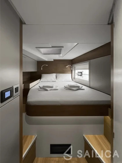 Bali 4.6 - Yacht Charter Sailica