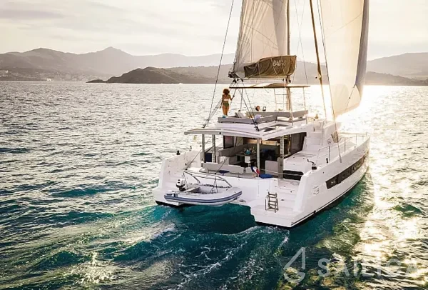 Bali 4.6 - Yacht Charter Sailica