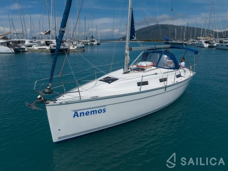 Bavaria 32 Cruiser - Yacht Charter Sailica