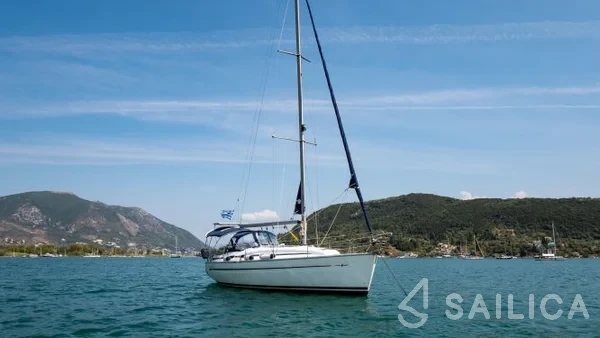 Bavaria 32 Cruiser - Yacht Charter Sailica
