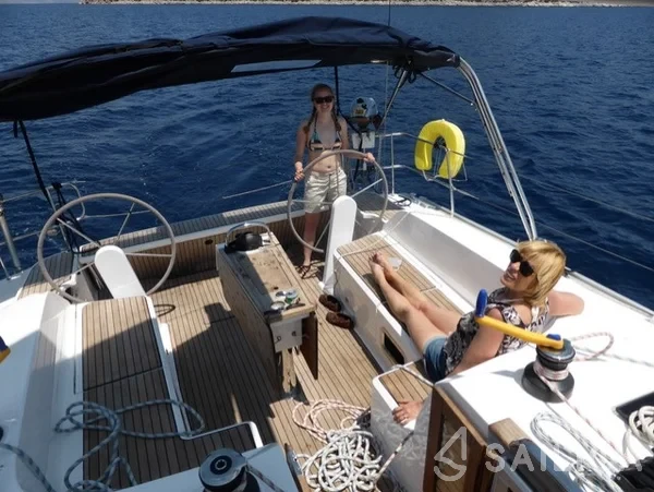 Bavaria 46 Cruiser - Yacht Charter Sailica